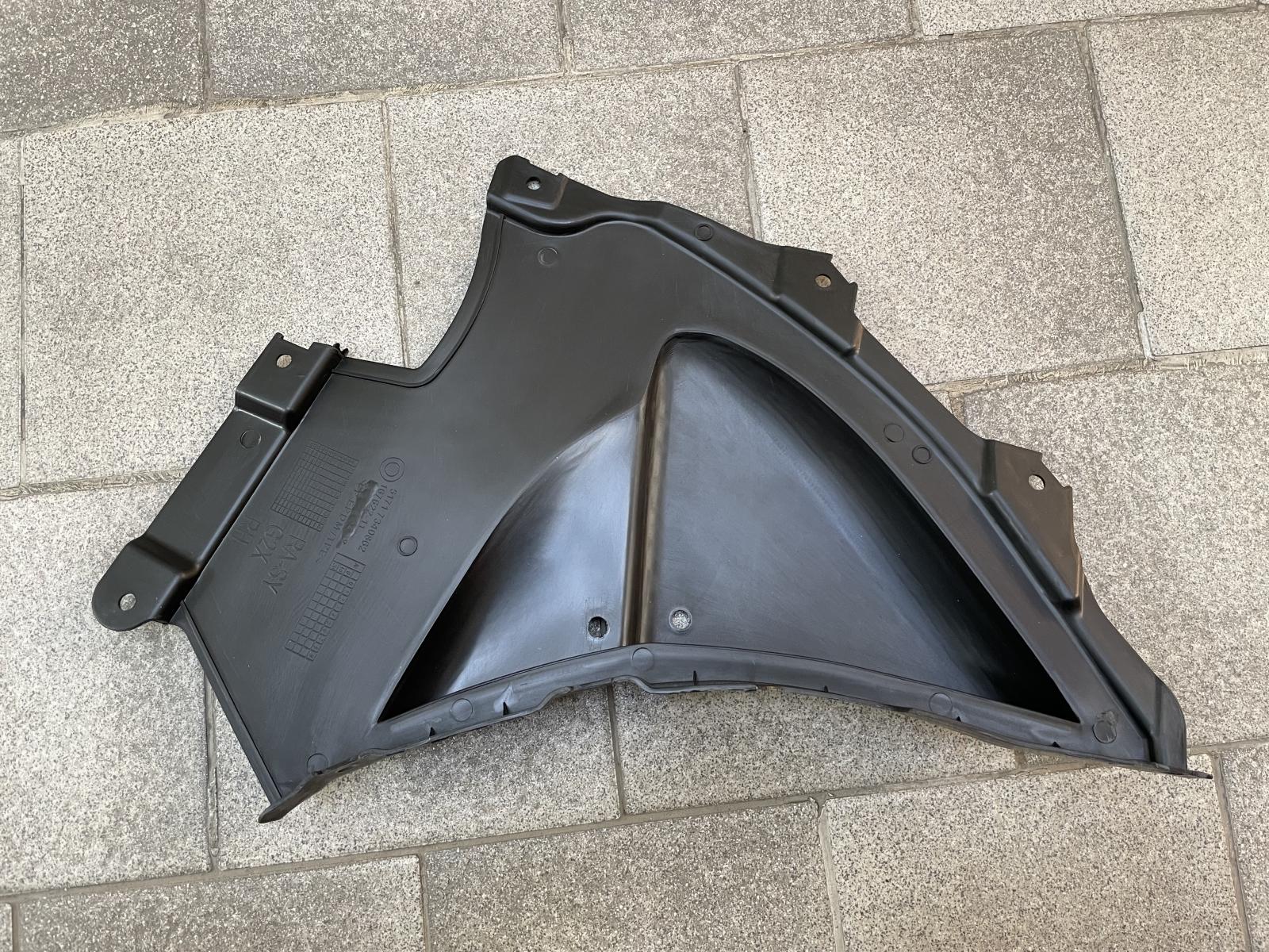 Защита арок передняя правая (подкрылок) BMW 3 G20/G21 2018-2022